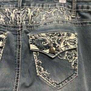 Cato Premium Bling & Embroidered Jeans 16W
